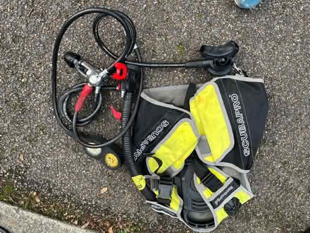 Photo of free SCUBA Gear: ScubaPro & Mares (Cambridge CB5) #1