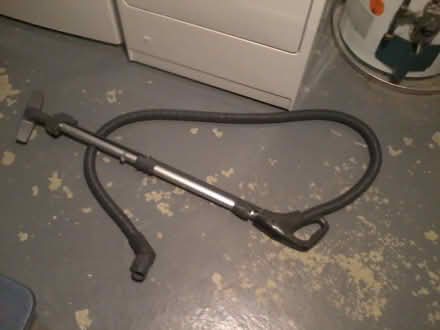 Photo of free Kenmore Vacuum Cleaner (Kendall Park near Finnegans Ln) #2