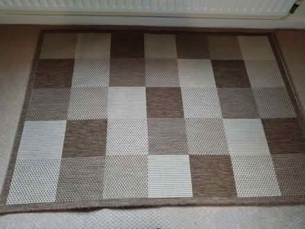 Photo of free brown/cream checked rugs x 2 (Springhill WV4) #2