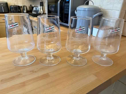 Photo of free Four San Miguel beer glasses (Dean Row SK9) #1