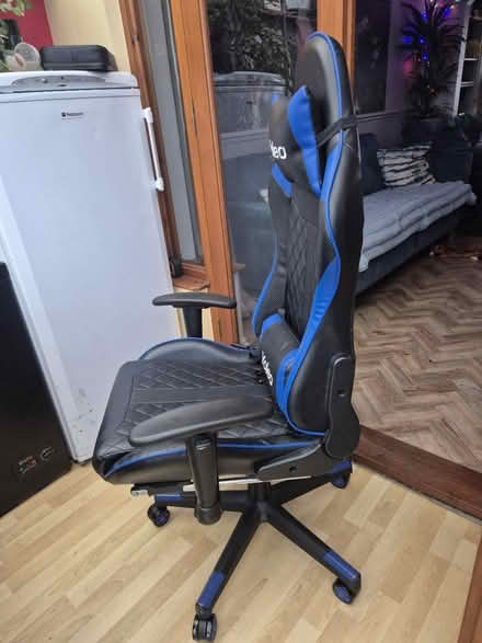 Photo of free gaming chair (Long Eaton NG10) #3