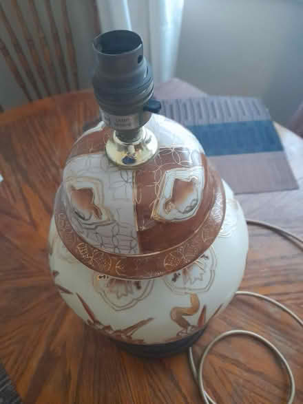 Photo of free Large Vintage Table Lamp (Orpington BR6) #3