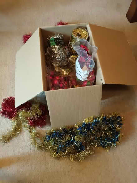 Photo of free Box of Xmas decorations (Thorpe Morieux IP30) #1