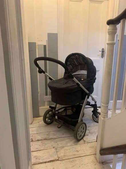 Photo of free Mamas & Papas pram / stroller (N1 Dalston) #4