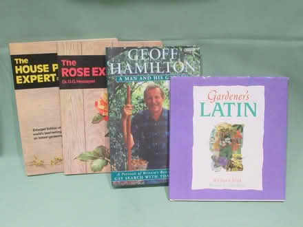 Photo of free 4 gardening books (Studley B80) #1