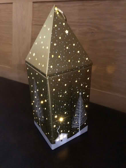 Photo of free Light up biscuit tin (Whitegrove RG42) #1