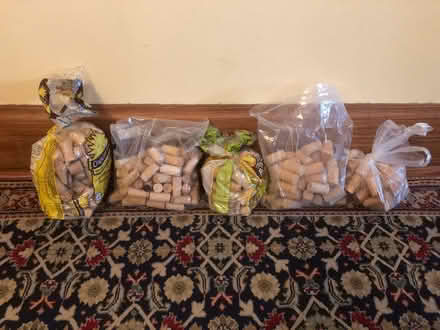 Photo of free corks for wine bottles (Toronto, Bloor and Ossington) #1