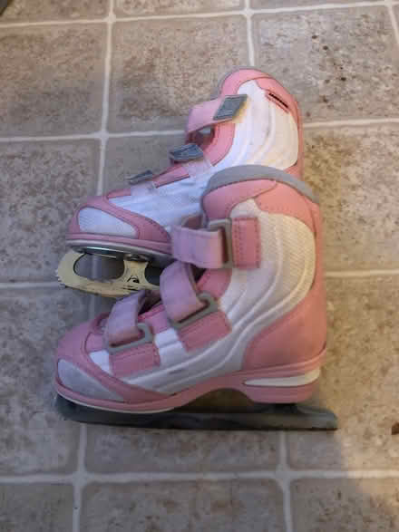 Photo of free Pink Ice Skates, Toddler Size 11 (Near East/Union & Marquette) #2