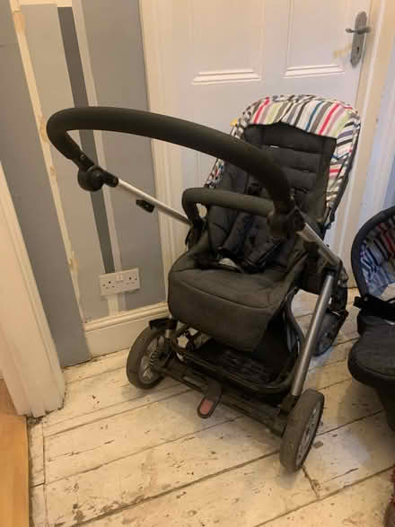 Photo of free Mamas & Papas pram / stroller (N1 Dalston) #3