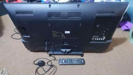 Photo of free Panasonic 32" led tv (Plungington PR1) #4