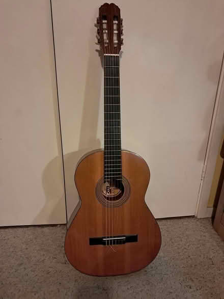 Photo of free Spanish/Classical, acoustic guitar (Lordswood SO16) #1