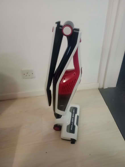 Photo of free Goblin cordless upright vacuum cleaner (Brighton Hill RG22) #1