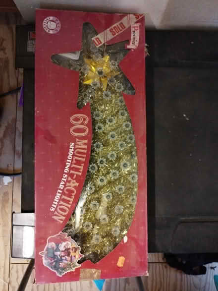 Photo of free Christmas decoration (Walton on Thames KT12) #1
