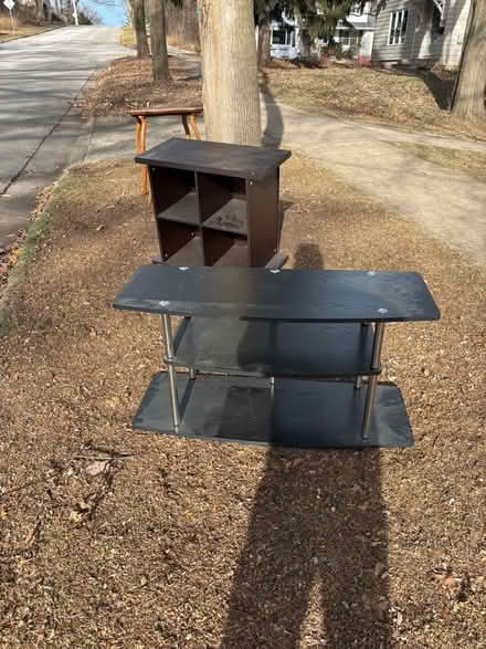 Photo of free tables and shelves (Near west - Reservoir Park) #2