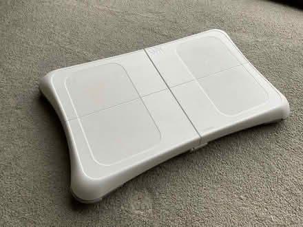 Photo of free Wii balance board (Sale M33) #1