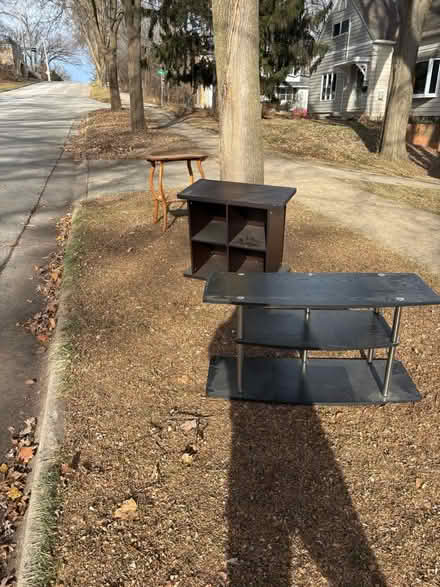 Photo of free tables and shelves (Near west - Reservoir Park) #1