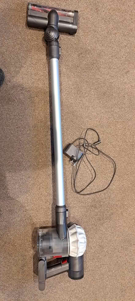 Photo of free Dyson cordless (Eckington s21) #2