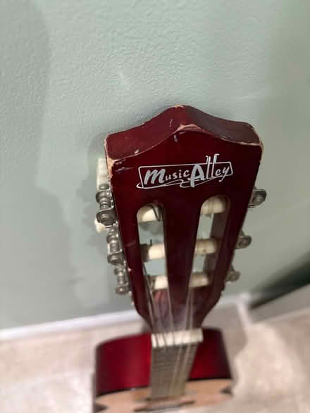 Photo of free Children’s guitar (Katherines CM19) #2