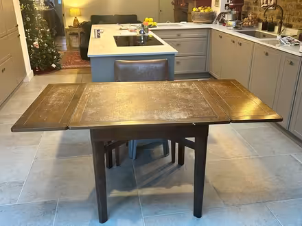 Photo of free Extendable Wooden Table (TW12 - Hampton Hill) #2