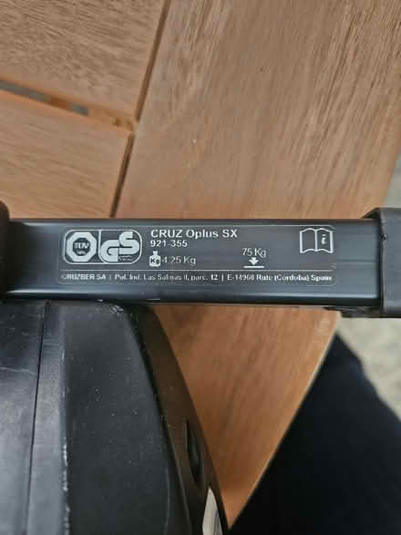 Photo of free Cruz roof bars (Copthorne SY3) #3