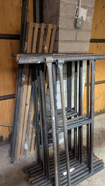 Photo of free Domestic (DIY) scaffold tower (Slyne-with-Hest LA2) #1