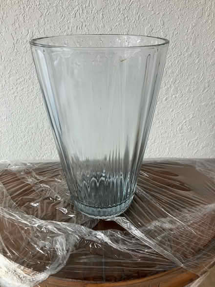 Photo of free Large glass vase (Tucson) #1