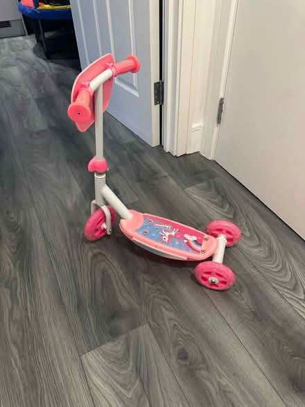 Photo of free Kid stroller (CR2) #1