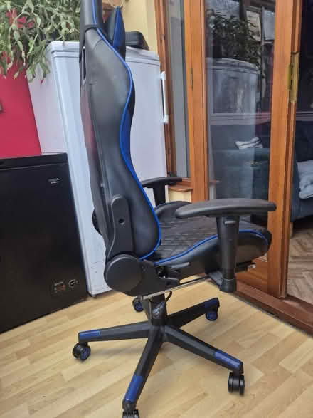 Photo of free gaming chair (Long Eaton NG10) #4
