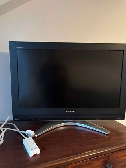 Photo of free television (Kendal LA9) #1
