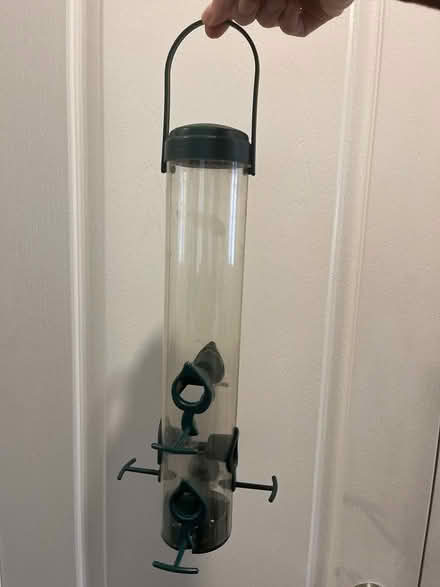 Photo of free Bird feeder (Southwest Oakville) #1