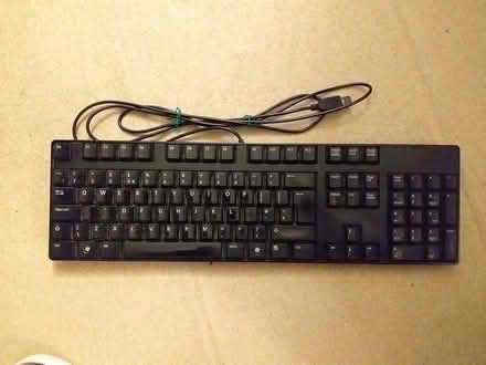 Photo of free 2 USB keyboards (Avebury SN8) #2