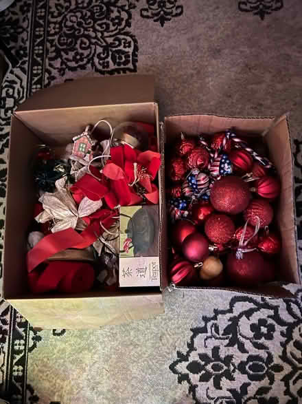 Photo of free Christmas ornaments/decorations (Shirley Village) #1