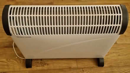 Photo of free APL Convection Heater (Goldsworth Park GU21) #1