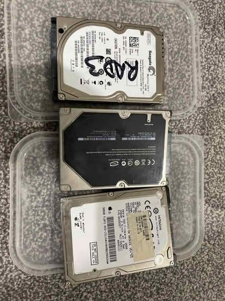 Photo of free 2x 160gb and 1x 320gb laptop hdd (Wapping, E1W) #1