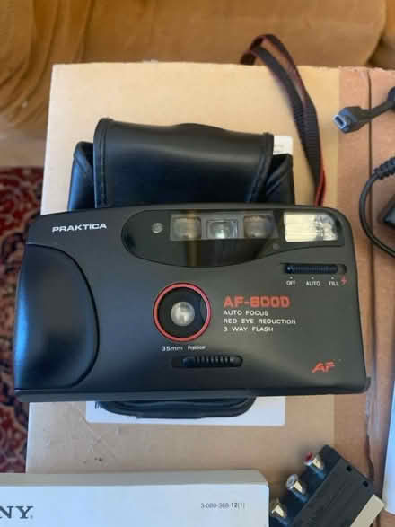 Photo of free Old cameras. Video, film and digital. (Trowbridge BA14) #4