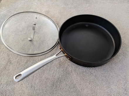Photo of free Frying Pan with Lid (Wansdworth SW18) #3