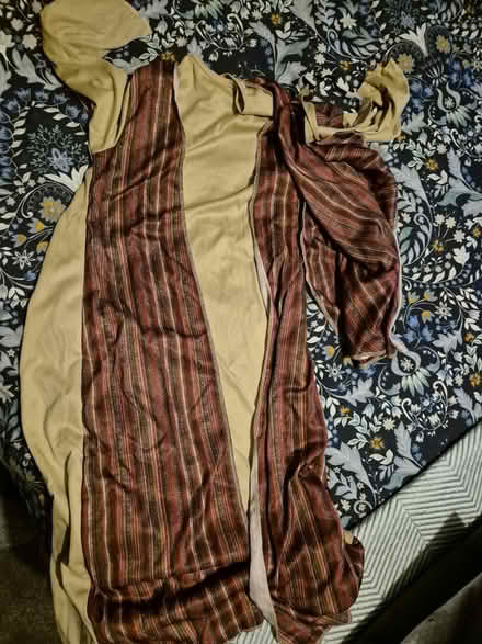 Photo of free Shepherd's/Traveller's costume 6-7 (Southbourne) #1