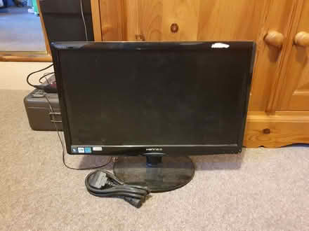 Photo of free Computer Monitor (Edenbridge TN8) #1