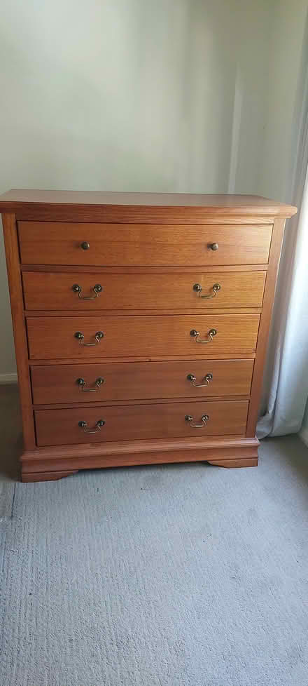 Photo of free Bedroom suite (Terrigal) #3