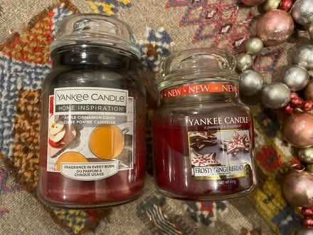 Photo of free Xmas Decorations & 2 Yankee Candles (E2 Bethnal Green) #2