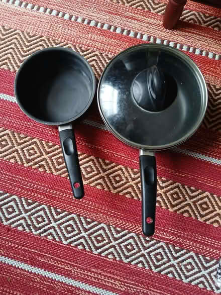 Photo of free Two pans (Upper Holloway N19) #1