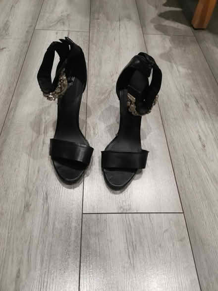 Photo of free Heels (Chessington KT9) #1