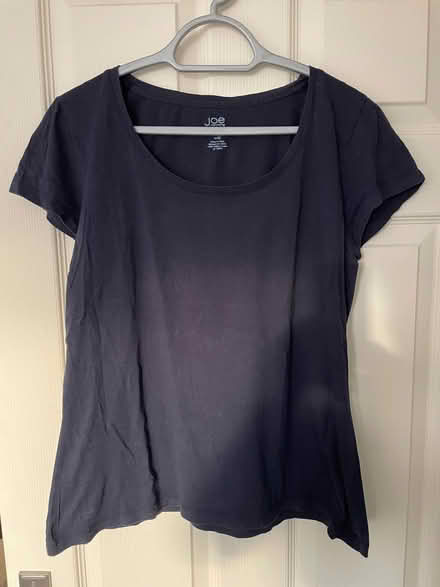 Photo of free Navy t-shirt 14/16 (AB32 Westhill) #1