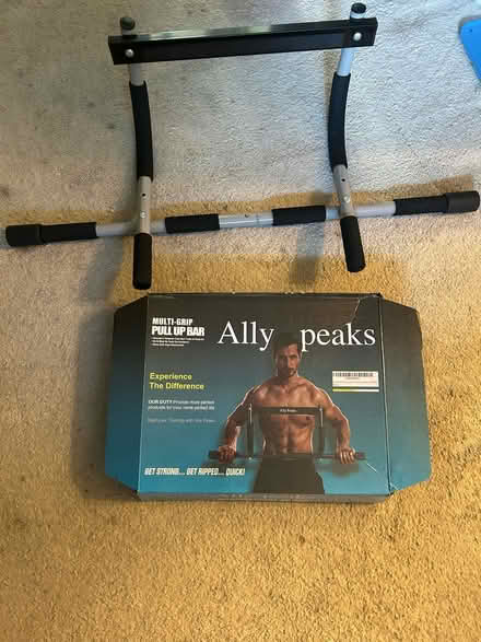 Photo of free Pull Up Bar (Claremont, CA) #1