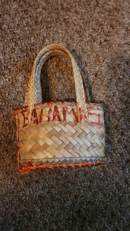Photo of free Purse? (Haledon, NJ) #2