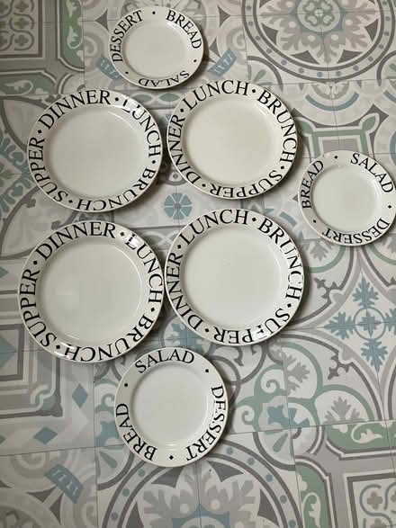 Photo of free 4 dinner plates and 3 side plates. (Dunston S41) #1