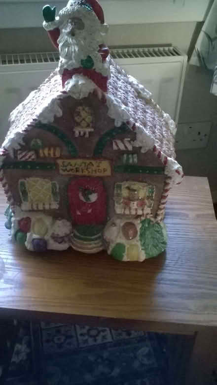 Photo of free Gingerbread house (Swarcliffe LS14) #1