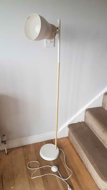 Photo of free Modern pedestal lamp (Staplecross TN32) #1