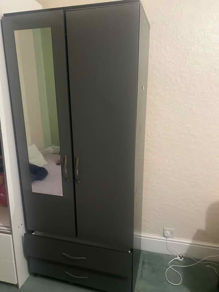 Photo of free 2 door wardrobe (DE24) #2
