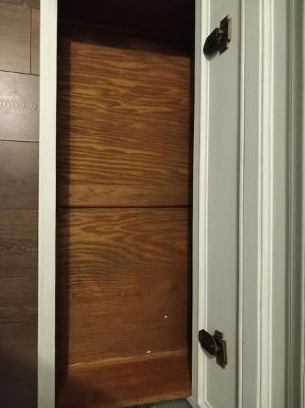 Photo of free Desk (Lichfield) #3